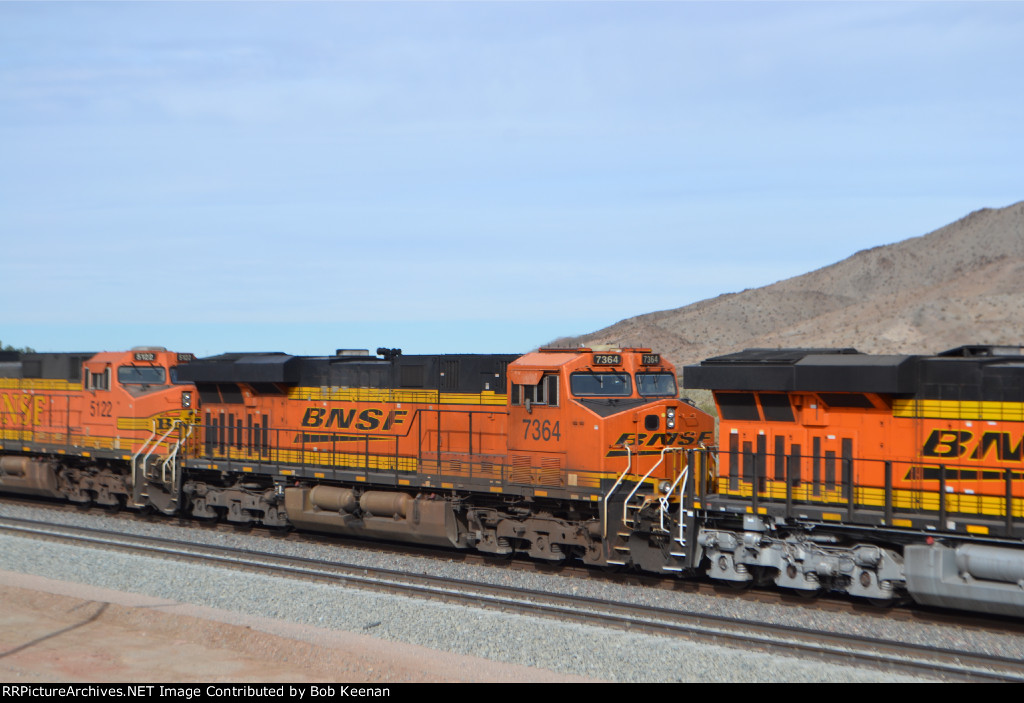 BNSF 7364